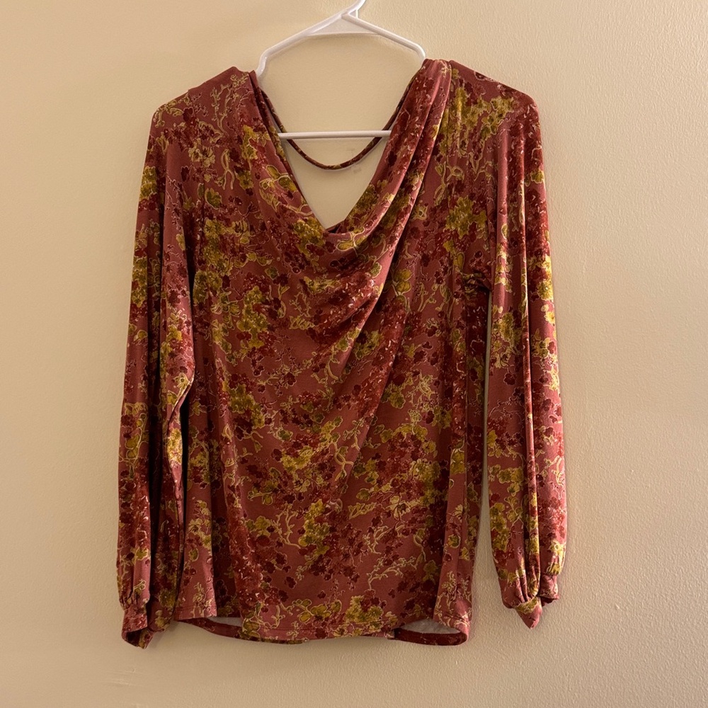 BUCKLE BLACK Floral L/S